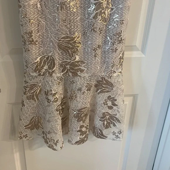 MARCHESA NOTTE Floral Sequin Gown Size 2 - Picture 8 of 11